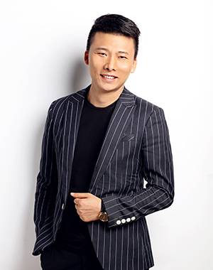 龙秋艺